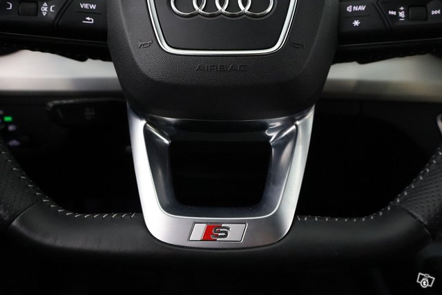 Audi Q5 22