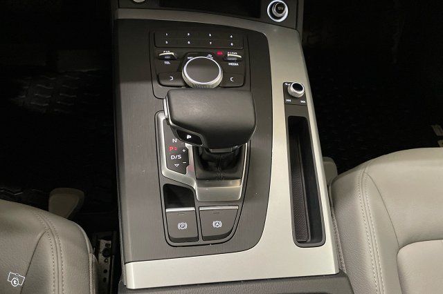 Audi Q5 21