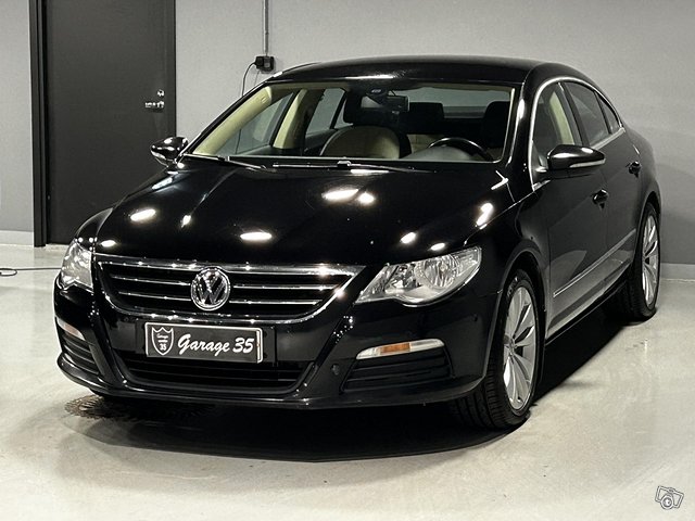 Volkswagen Passat CC 13