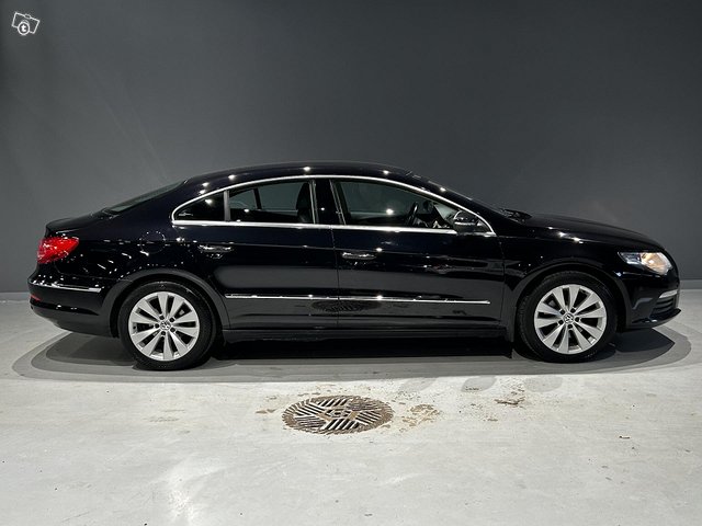 Volkswagen Passat CC 19