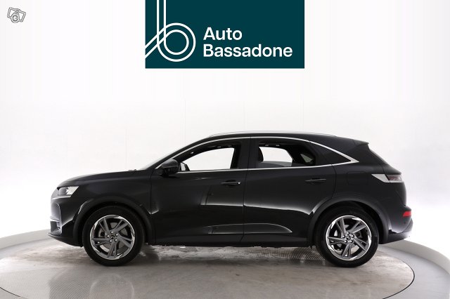 DS 7 Crossback 8