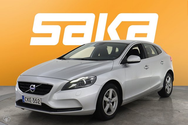 Volvo V40 4