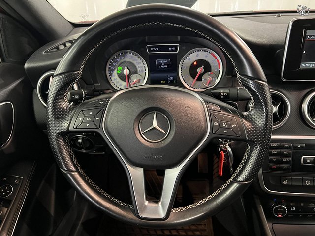 Mercedes-Benz A 5