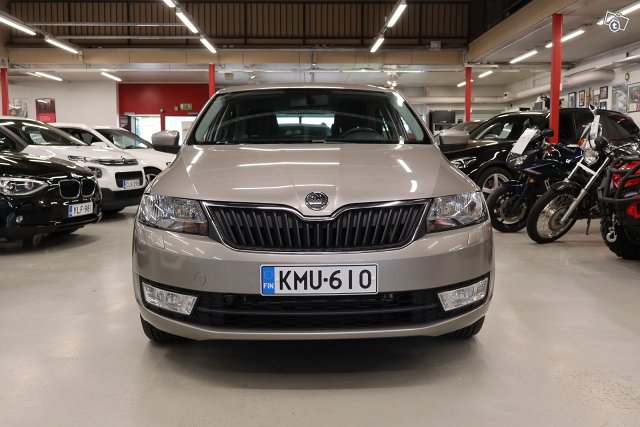 Skoda Rapid 2