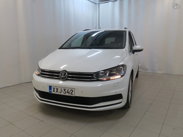 Volkswagen Touran 4