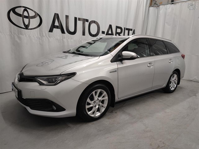 TOYOTA AURIS, kuva 1