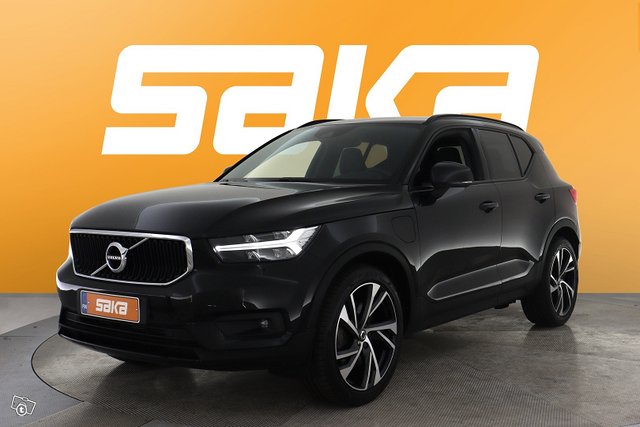 Volvo XC40 4