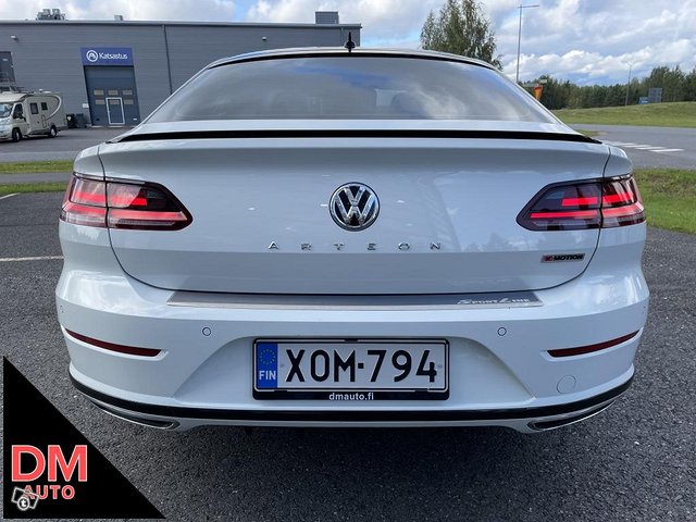 Volkswagen Arteon 5