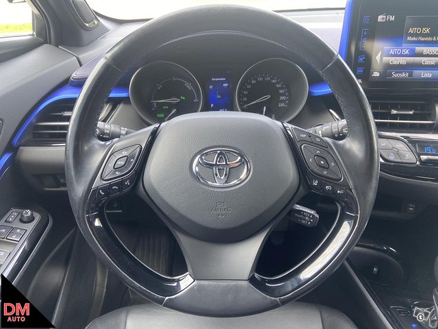 Toyota C-HR 7