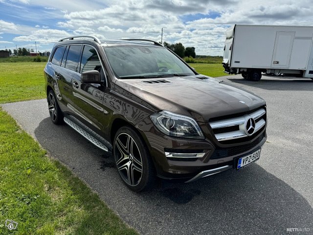 Mercedes-Benz GL 3