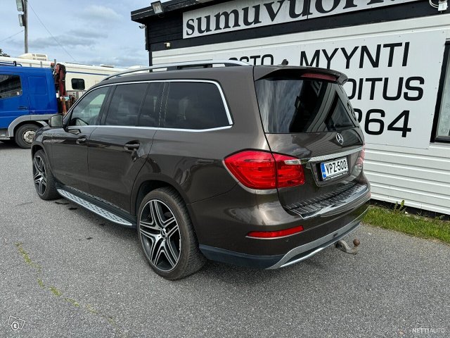 Mercedes-Benz GL 5