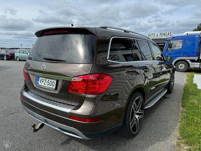 Mercedes-Benz GL 6