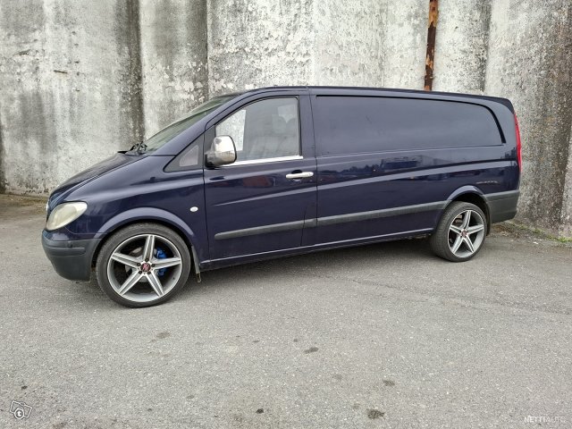 Mercedes-Benz Vito 6