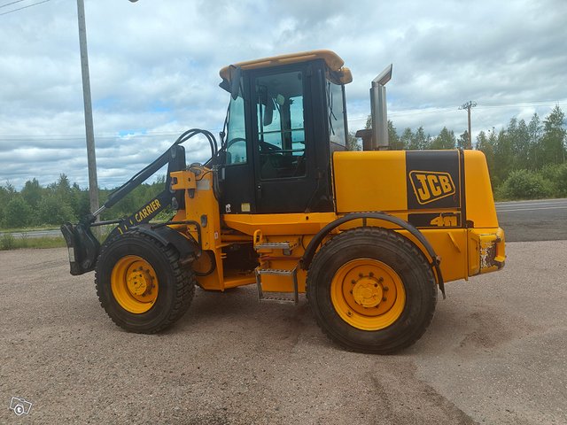 Jcb 411 ht 4