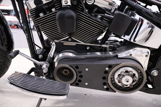 Harley-Davidson Softail 11
