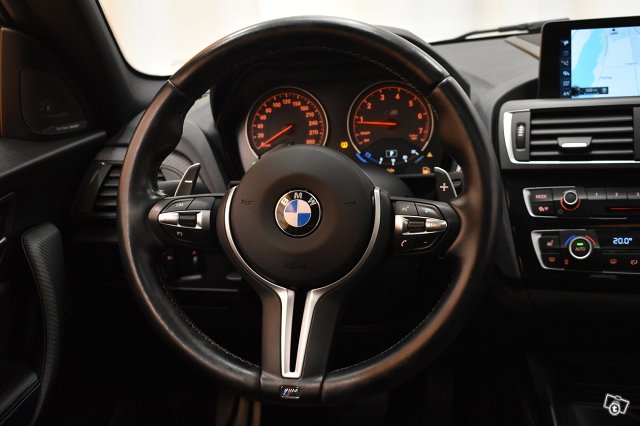 BMW M2 17