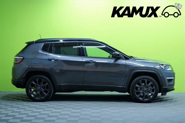 Jeep Compass 2