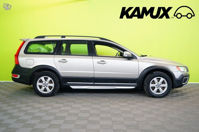 Volvo XC70 2