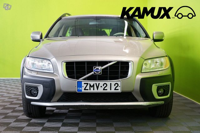 Volvo XC70 4