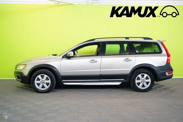 Volvo XC70 6