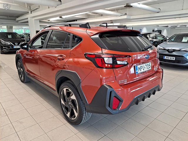 Subaru Crosstrek 4