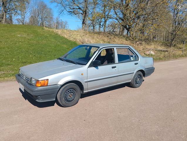 Nissan Sunny, kuva 1