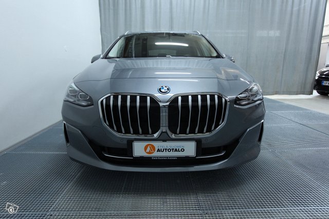 BMW 2-SARJA 13