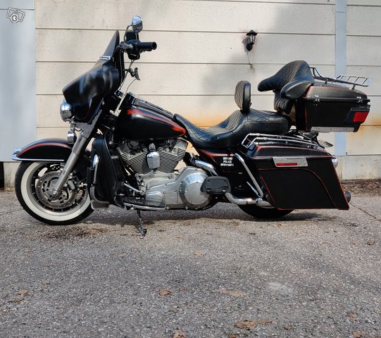 Electra Glide 4