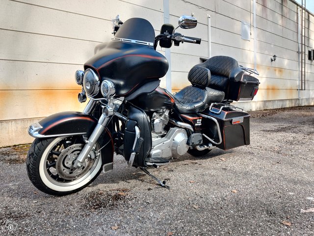 Electra Glide 7