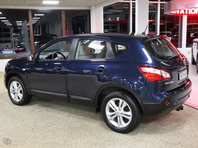 NISSAN Qashqai 5