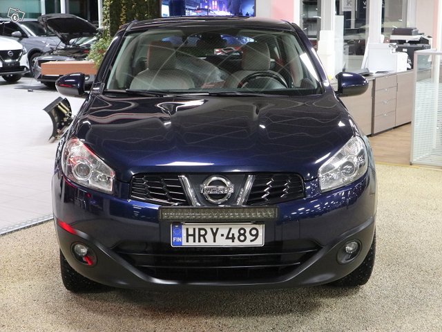 NISSAN Qashqai 6