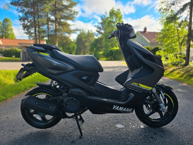 Yamaha Aerox 4T 2018 5