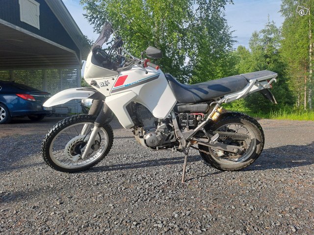 Yamaha xtz 660 tenere 4