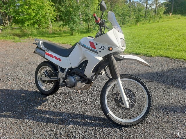 Yamaha xtz 660 tenere 3