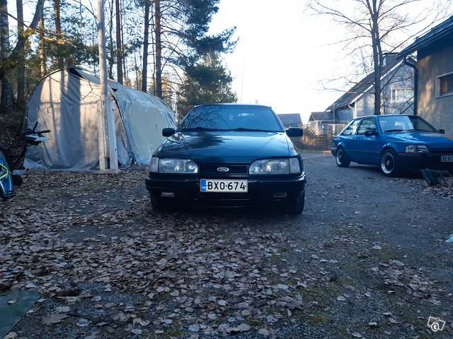 Ford Sierra 2