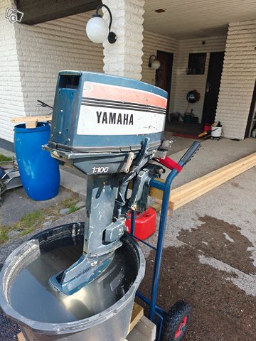 Yamaha 25hv perämoottori 2