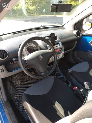 Peugeot 107 7