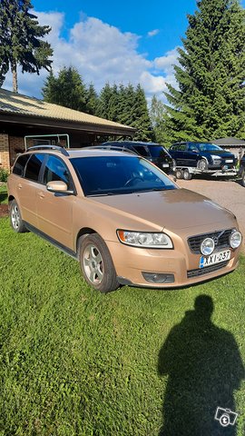 Volvo V50 3