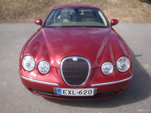 Jaguar S-Type 5