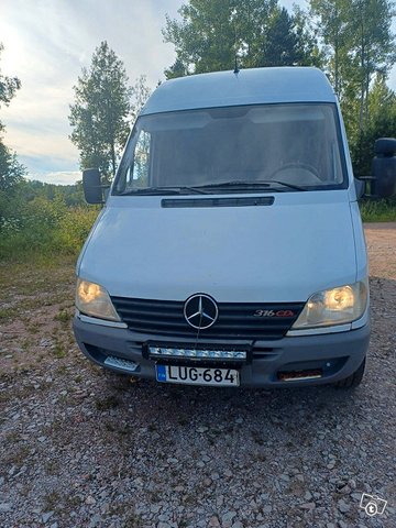 Mercedes-Benz Sprinter 13