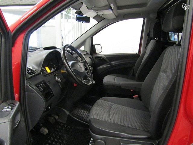 Mercedes-Benz Vito 3