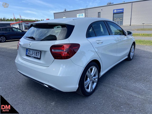 Mercedes-Benz A 20