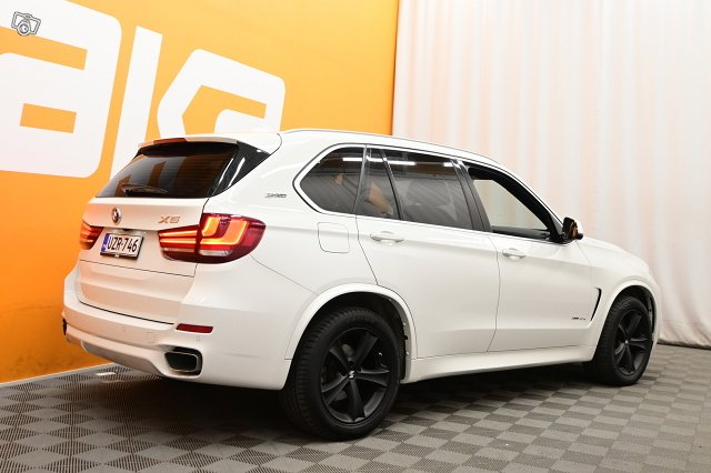 BMW X5 7