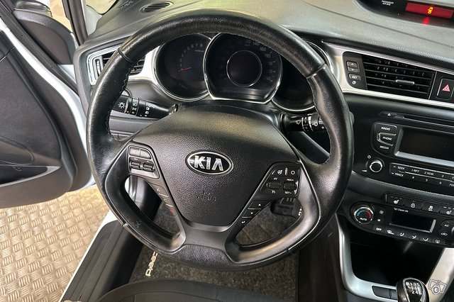 Kia Ceed 11