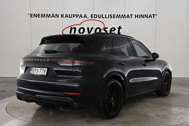 Porsche Cayenne 4