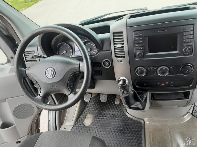 Volkswagen Crafter 10