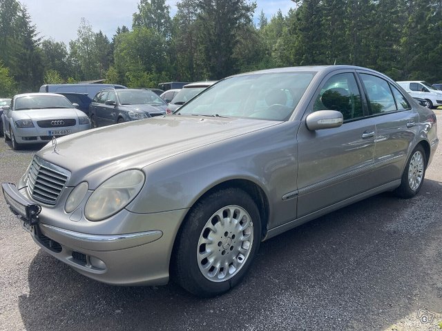 Mercedes-Benz E 3