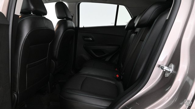 Chevrolet Trax 13