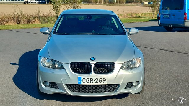 BMW 3-sarja 11