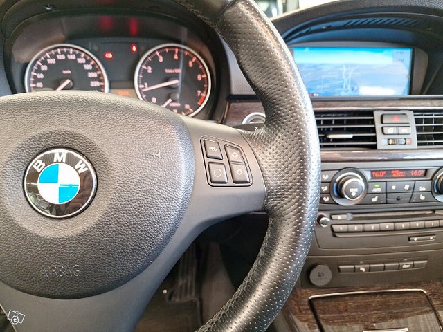 BMW 318 17